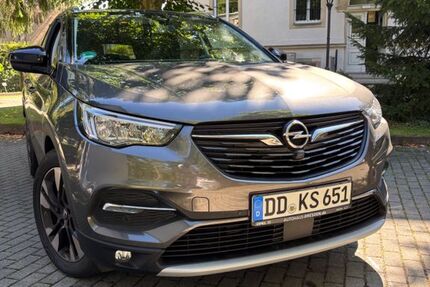 Opel Grandland (X) 12.826 km 16.000 &euro; Dresden 01309