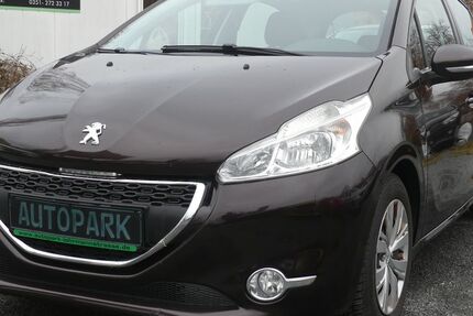 Peugeot 208 128.400 km 4.990 &euro; Dresden 01237