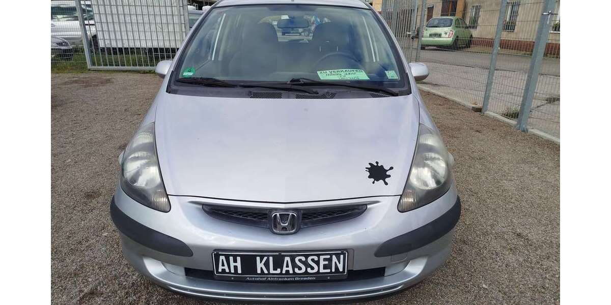 Honda Jazz 200.000 km 1.500 &euro; Dresden 01159
