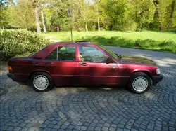 Mercedes-Benz 190 232.000 km 6.999 &euro; Pirna, Stadt 01796