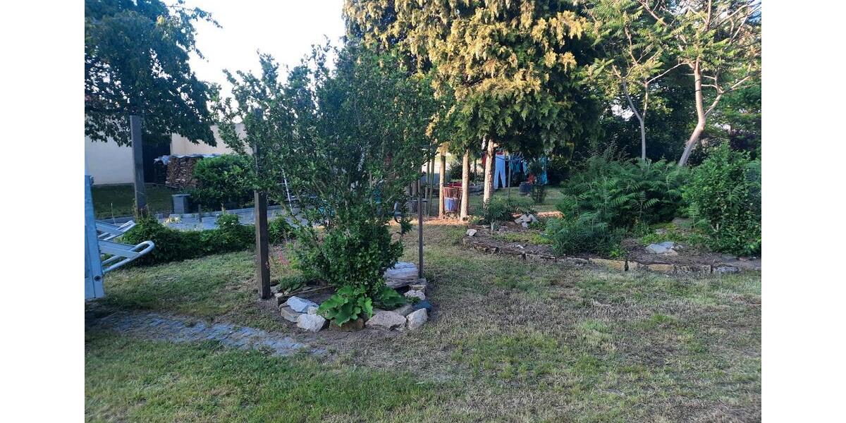 Doppelhaushälfte Haselbachtal - 12 Zimmer, 160 m&sup2;, 1.050&euro; | Angebot:22972489