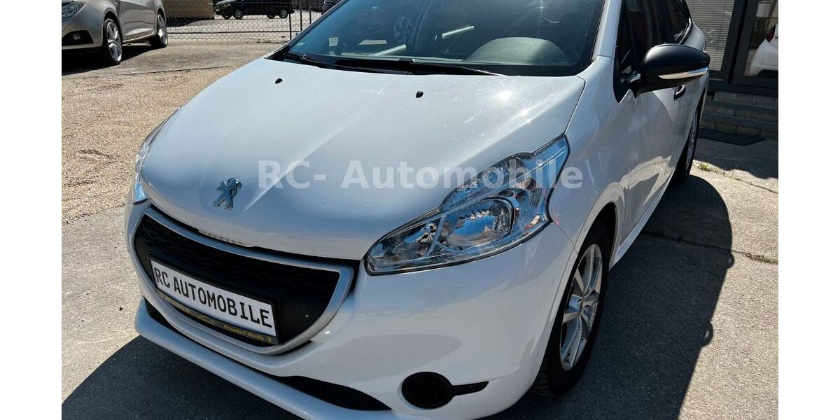 Peugeot 208 123.000 km 6.500 &euro; Ottendorf- Okrilla 01458