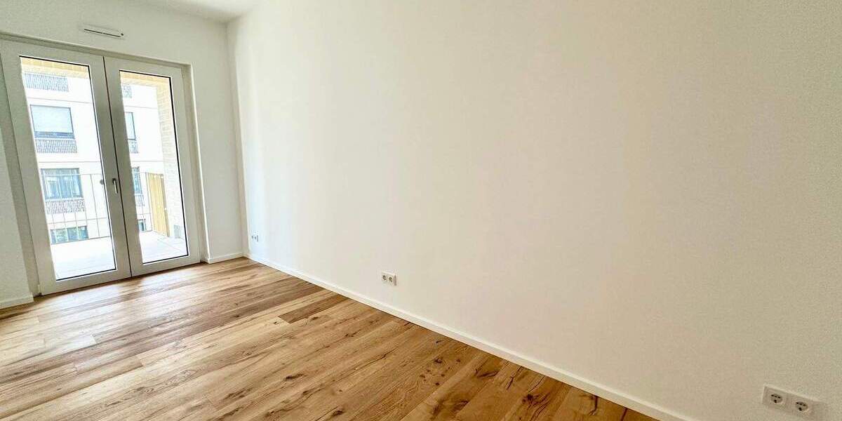 Etagenwohnung Dresden Leipziger Vorstadt - 3 Zimmer, 84 m&sup2;, 1.440&euro; | Angebot:25748881