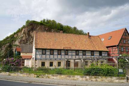 Wohnung zum Mieten in Radebeul, 11.04.2024 1.300 € 124 m²