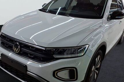 VW T-Roc 18.095 km 23.590 &euro; Meißen 01662