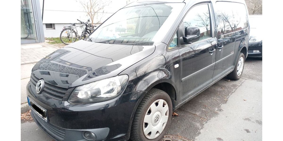 VW Caddy 140.000 km 16.900 &euro; Dresden 01139
