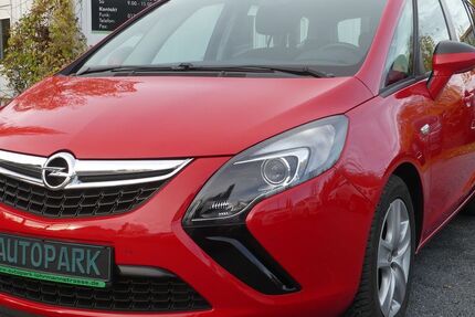 Opel Zafira 110.700 km 8.900 € Dresden 01237