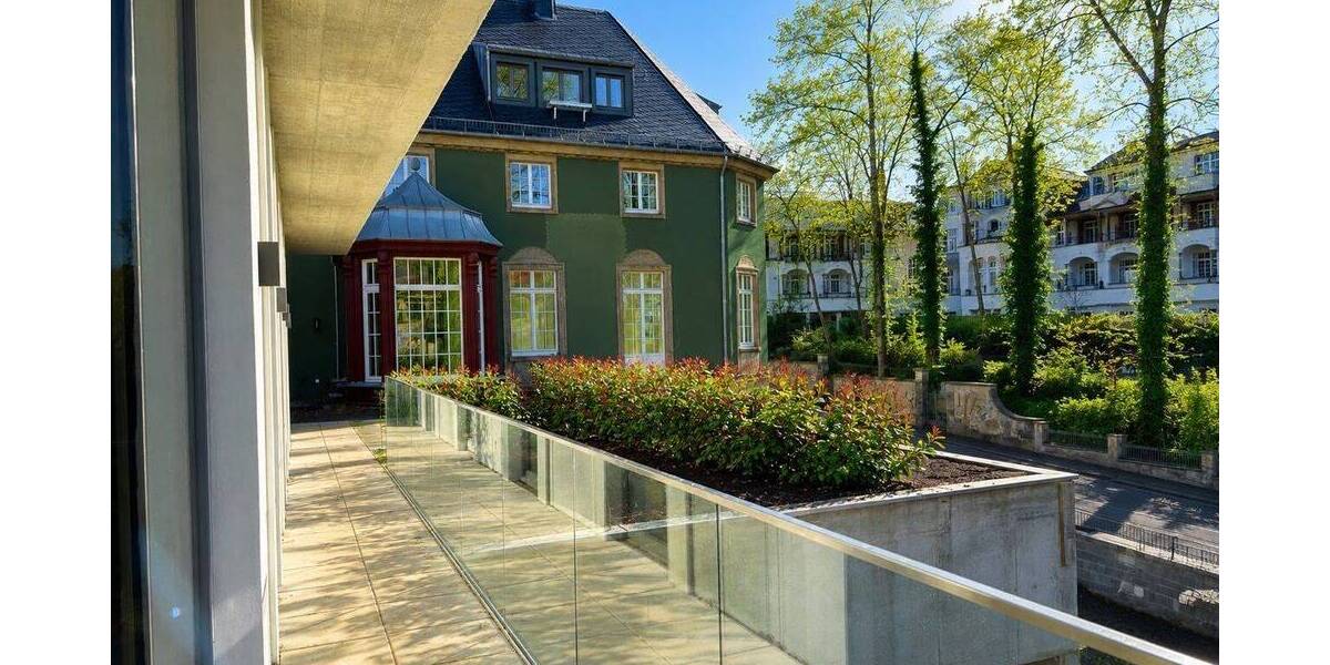 Einfamilienhaus Dresden Bühlau/Weißer Hirsch - 3 Zimmer, 107 m&sup2;, 2.240&euro; | Angebot:26930351