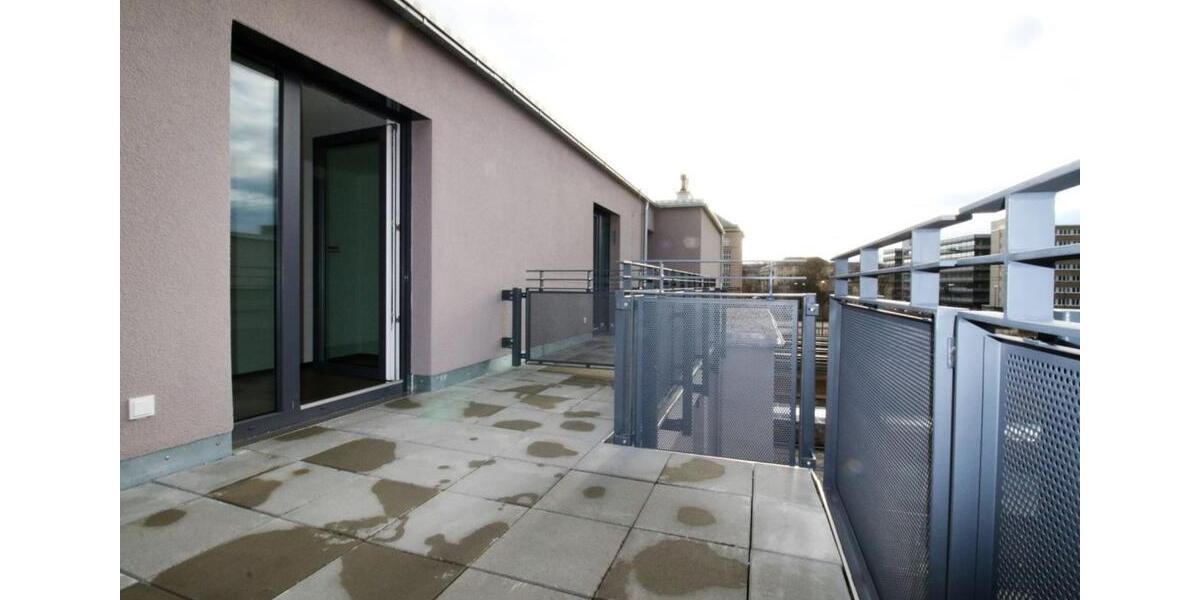 Etagenwohnung Dresden Plauen - 1 Zimmer, 22 m&sup2;, 332&euro; | Angebot:25406033