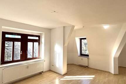 Wohnung zum Kaufen in Dresden 239.000 € 91.57 m²