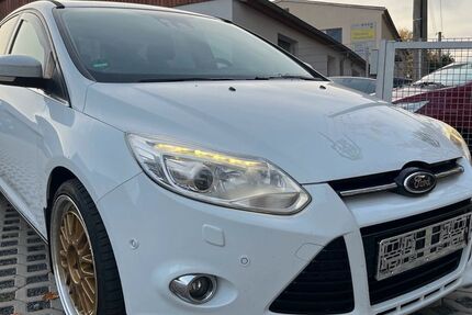 Ford Focus 109.055 km 8.900 &euro; Bannewitz 01728