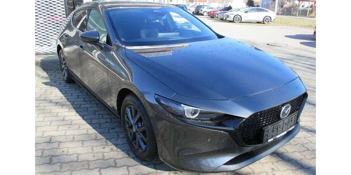 Mazda 3 1.115 km 27.290 &euro; Dresden 01139