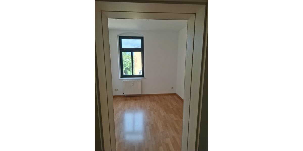 Cotta: 3-Zimmer-Wohnung mit Tageslichtbad - Etagenwohnung Dresden Cotta | Angebot:27398683