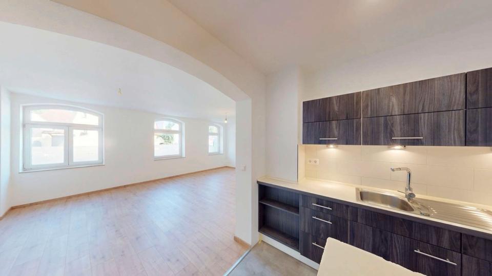 Erdgeschoßwohnung Dresden Pieschen - 4 Zimmer, 82 m&sup2;, 199.000&euro; | Angebot:25932100