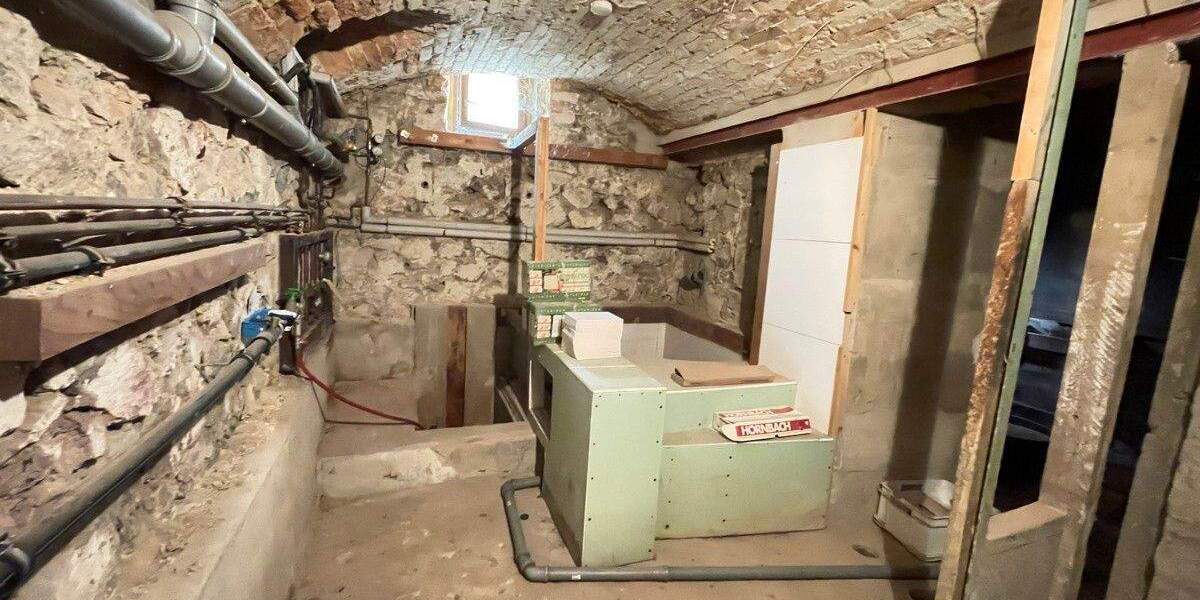 Einfamilienhaus Dresden / Klotzsche Klotzsche - 6 Zimmer, 200 m&sup2;, 339.000&euro; | Angebot:25667259