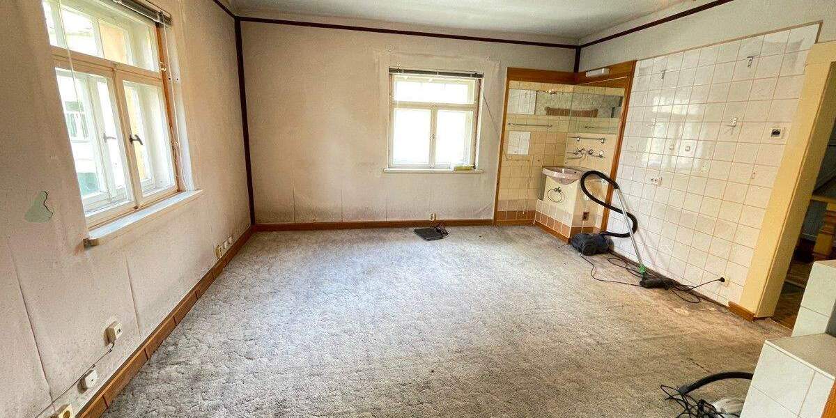 Einfamilienhaus Dresden / Klotzsche Klotzsche - 6 Zimmer, 200 m&sup2;, 339.000&euro; | Angebot:25667259