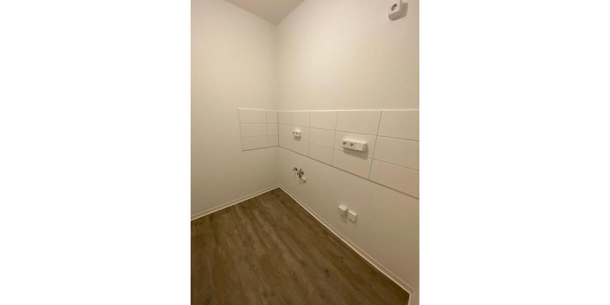 Etagenwohnung Dresden Plauen - 1 Zimmer, 45 m&sup2;, 446&euro; | Angebot:26263461