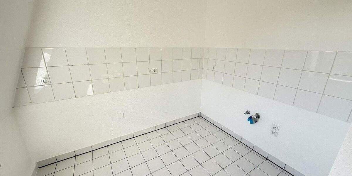 Etagenwohnung Dresden Friedrichstadt - 3 Zimmer, 67 m&sup2;, 785&euro; | Angebot:25784607