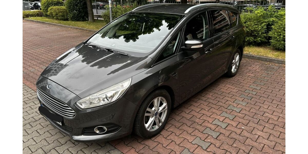 Ford S-Max 158.600 km 11.400 &euro; Dresden 01217