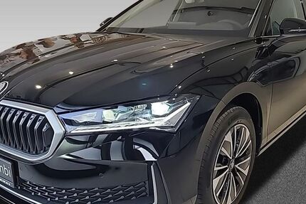 Skoda Superb 9.000 km 42.990 &euro; Dresden 01067