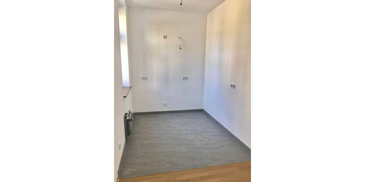 Terrassenwohnung Dresden Bühlau/Weißer Hirsch - 2 Zimmer, 280.000&euro; | Angebot:25775277