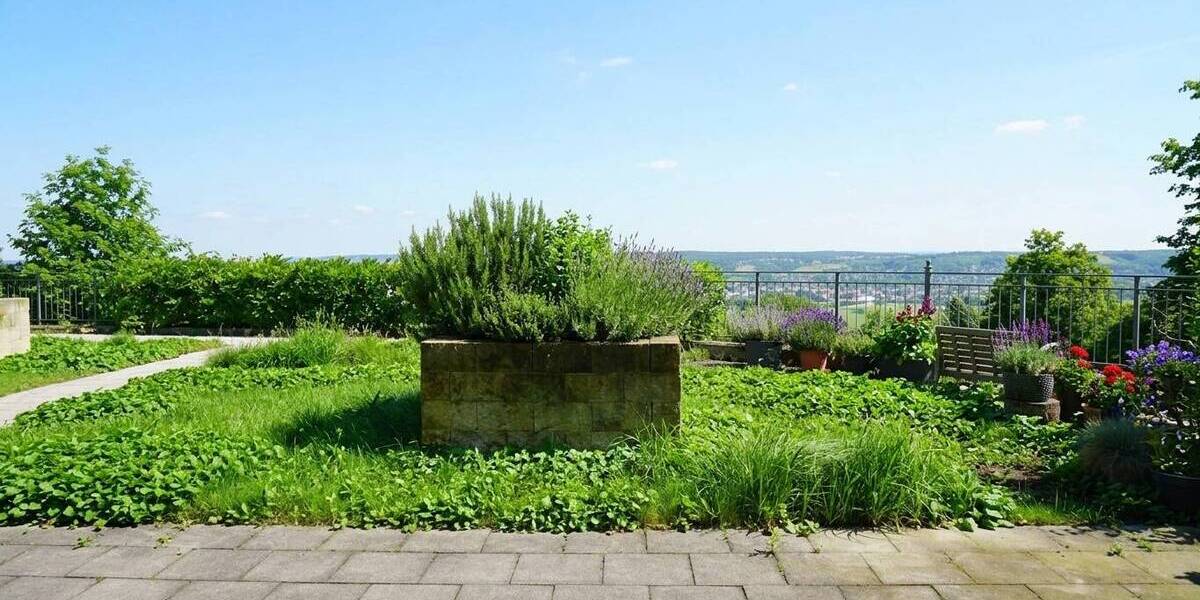 Etagenwohnung Dresden Cossebaude - 4 Zimmer, 133 m&sup2;, 480.000&euro; | Angebot:25682293