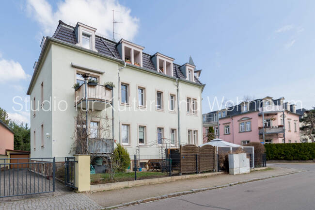 SfKW - Vermietet - 87m2 Wfl. - 3 Zimmer - Balkon - Tageslichtbad - Dachgeschoss - Radebeul-West - unterhalb Meißner Straße