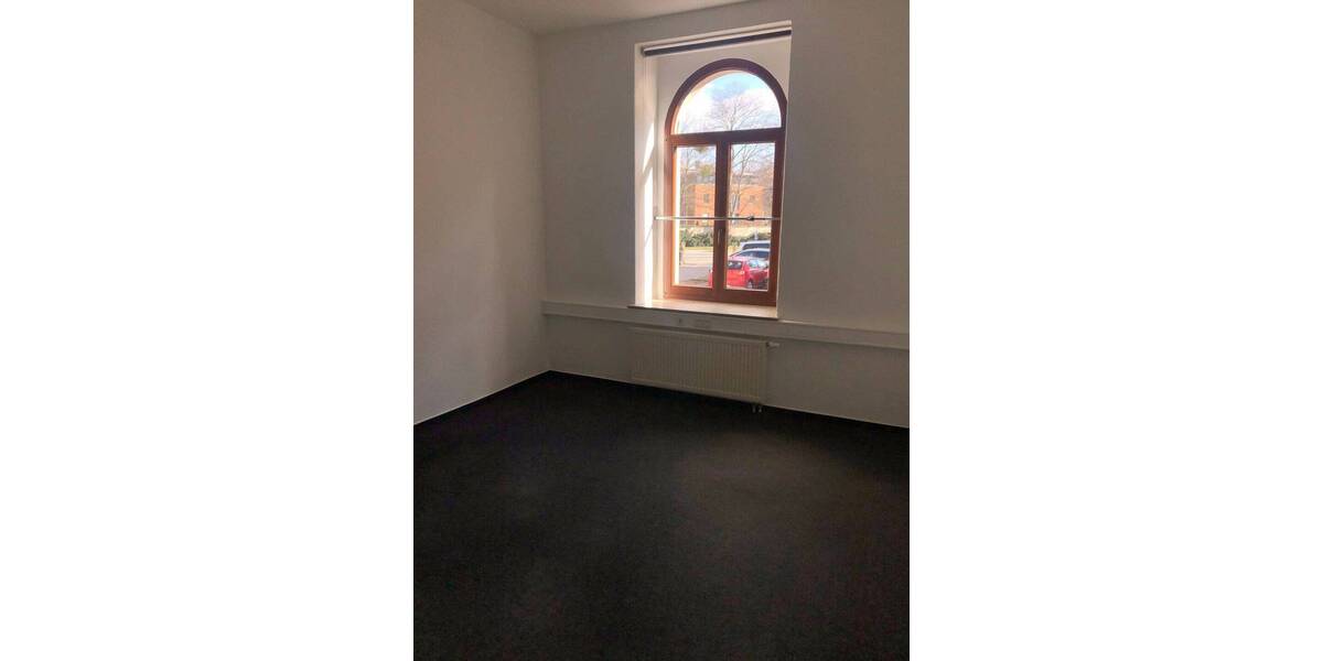 Mehrfamilienhaus, Wohnhaus Dresden Innere Neustadt - 4 Zimmer, 98 m&sup2;, 1.000&euro; | Angebot:26596276