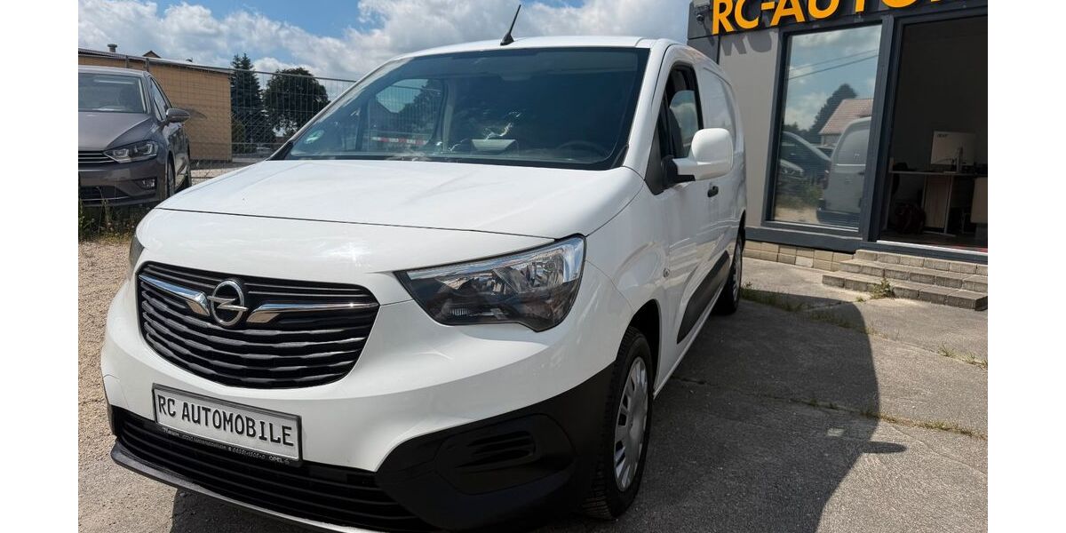 Opel Combo 66.000 km 12.800 &euro; Ottendorf- Okrilla 01458