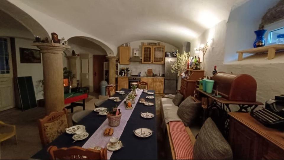 Mehrfamilienhaus, Wohnhaus Meißen - 11 Zimmer, 350 m&sup2;, 360.000&euro; | Angebot:27425862