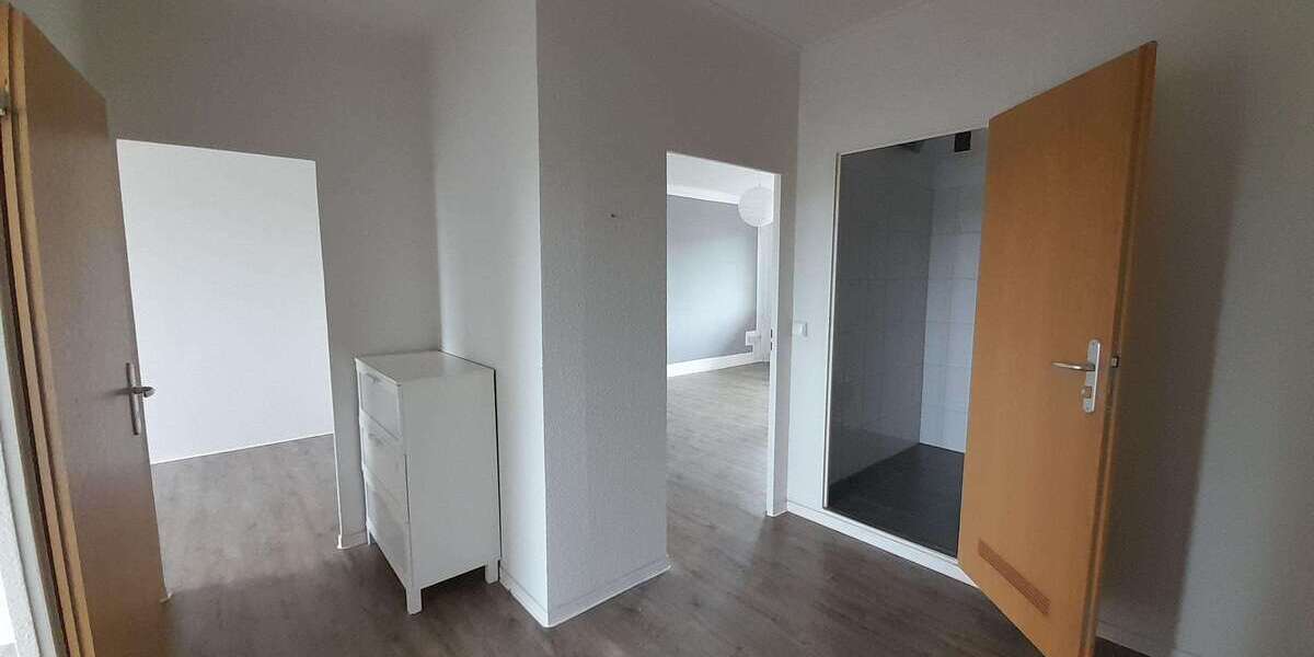Etagenwohnung Dresden Torna - 3 Zimmer, 65 m&sup2;, 503&euro; | Angebot:26863899