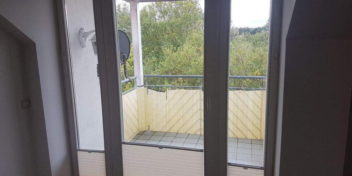 Etagenwohnung Arnsdorf - 2 Zimmer, 74 m&sup2;, 146.000&euro; | Angebot:25685107