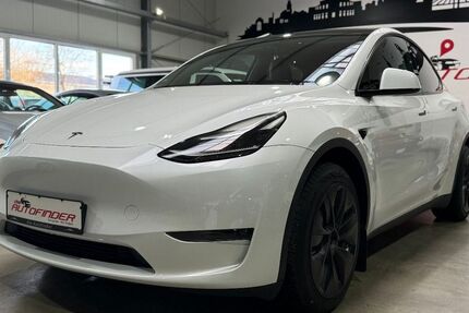 Tesla Model Y 54.119 km 32.999 &euro; Coswig 01640