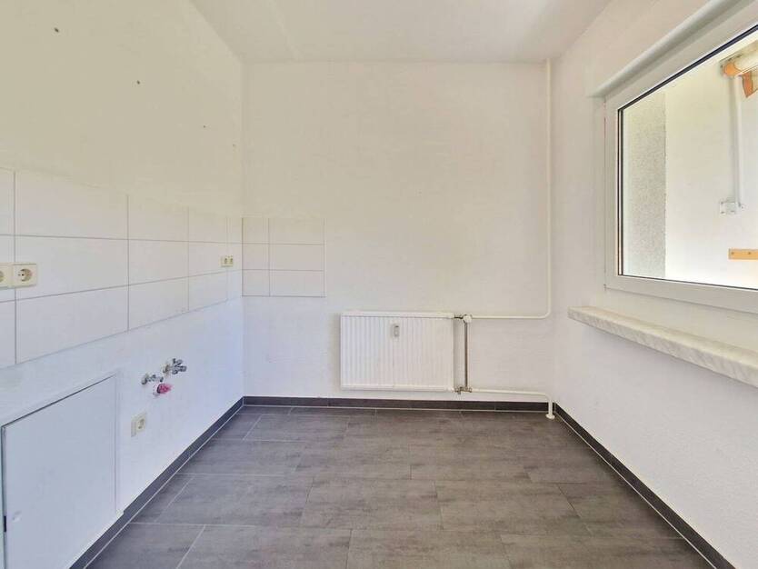 *Ruhige Lage*frischrenoviert ab Herbst*mit Sonnenbalkon*