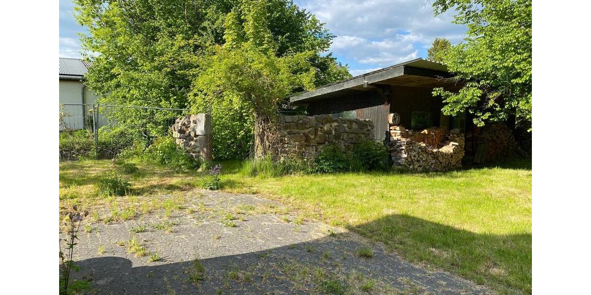 Einfamilienhaus Großröhrsdorf - 6 Zimmer, 140 m&sup2;, 160.000&euro; | Angebot:25523323