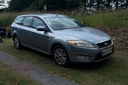 Ford Mondeo 225.000 km 1.600 &euro; Dresden 01109