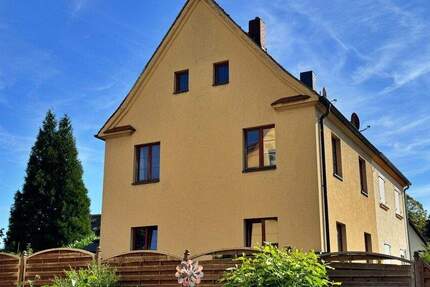 Attraktive Doppelhaushälfte in ruhiger Lage am Dresdner Stadtrand - ideal für Familien 4 zimmer