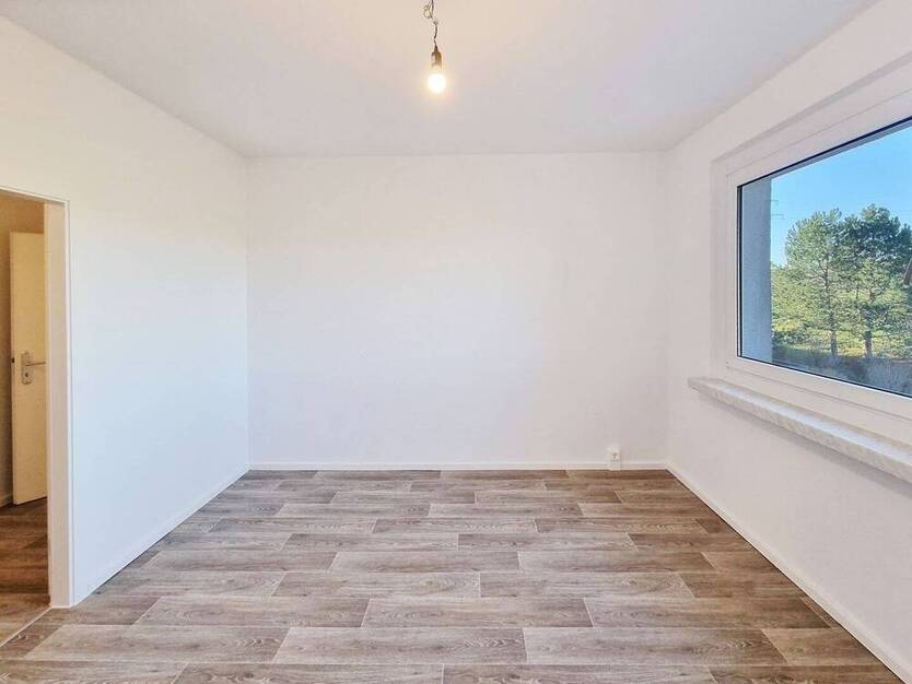 *Ruhige Lage*frischrenoviert ab Herbst*mit Sonnenbalkon*