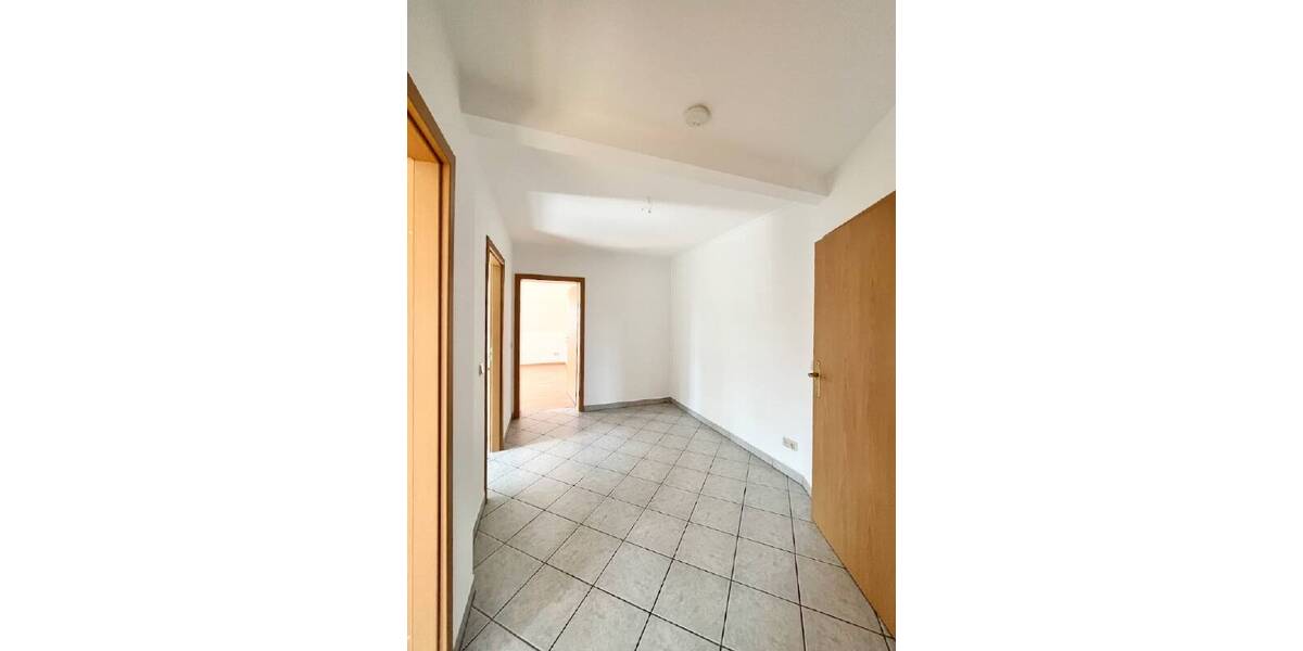 Etagenwohnung Dresden Niedersedlitz - 2 Zimmer, 62 m&sup2;, 550&euro; | Angebot:26256813