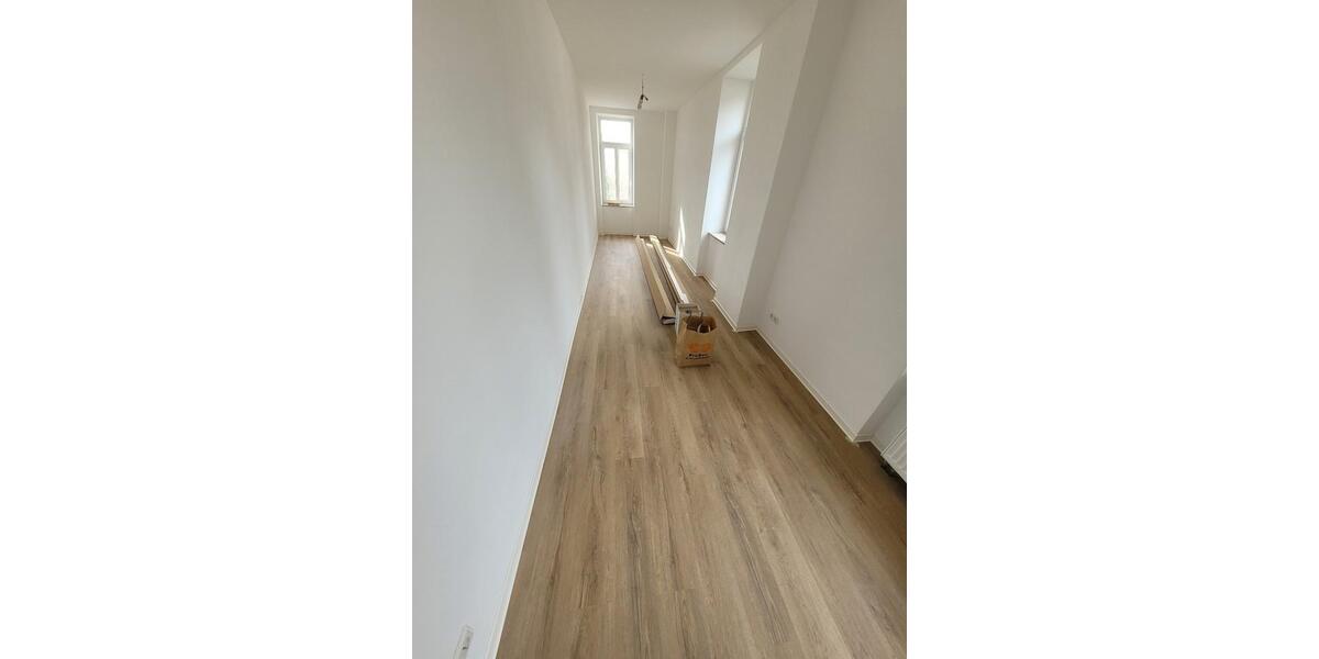 Etagenwohnung Dresden Cotta - 6 Zimmer, 160 m&sup2;, 1.790&euro; | Angebot:25415870