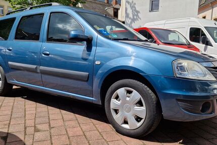 Dacia Logan 143.000 km 3.000 &euro; Dresden 01139