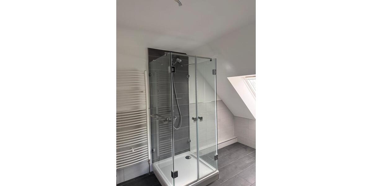 Dachgeschoßwohnung Königsbrück - 3 Zimmer, 100 m&sup2;, 680&euro; | Angebot:26445147