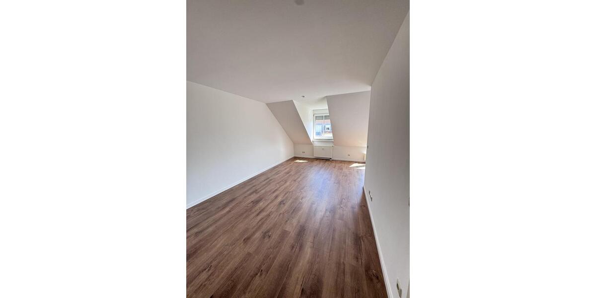 Dachgeschoßwohnung Dresden Blasewitz - 2 Zimmer, 58 m&sup2;, 520&euro; | Angebot:26195990