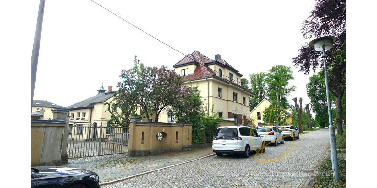 Mehrfamilienhaus, Wohnhaus Großröhrsdorf - 8 Zimmer, 180 m&sup2;, 342.000&euro; | Angebot:26825991