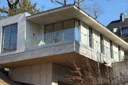 Haus Dresden Bühlau/Weißer Hirsch - 3 Zimmer, 107 m&sup2;, 2.490&euro; | Angebot:25748891