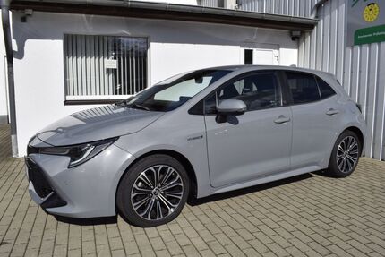 Toyota Corolla 35.600 km 23.990 &euro; Radebeul 01445