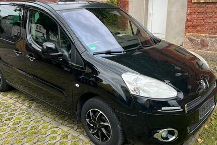 Peugeot Partner 135.000 km 7.777 &euro; Dresden 01139