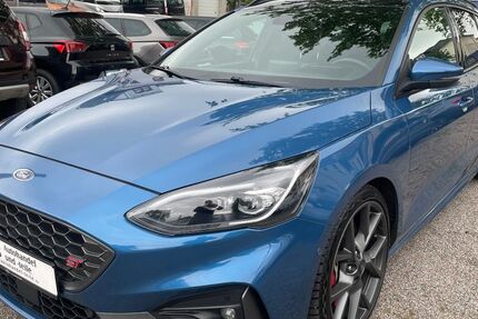 Ford Focus 170.831 km 14.899 &euro; Radebeul 01445