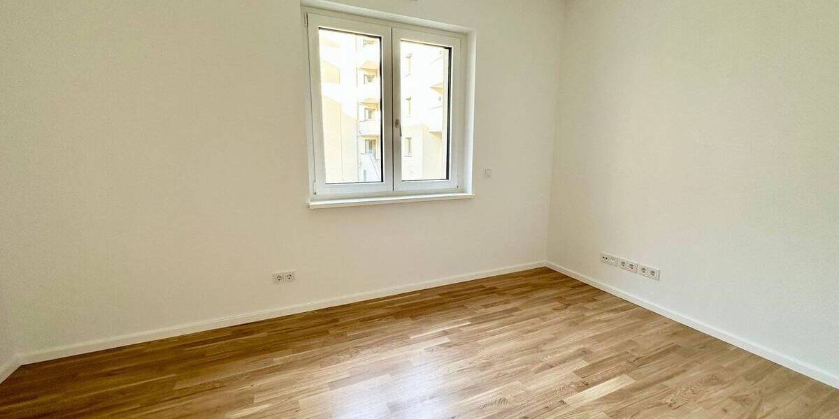 Etagenwohnung Dresden Leipziger Vorstadt - 4 Zimmer, 106 m&sup2;, 2.120&euro; | Angebot:26455176