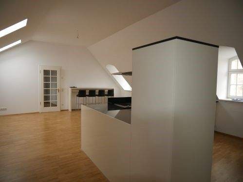 Gewerbeobjekt Dresden Innere Altstadt - 2 Zimmer, 110 m&sup2;, 2.035&euro; | Angebot:25708934